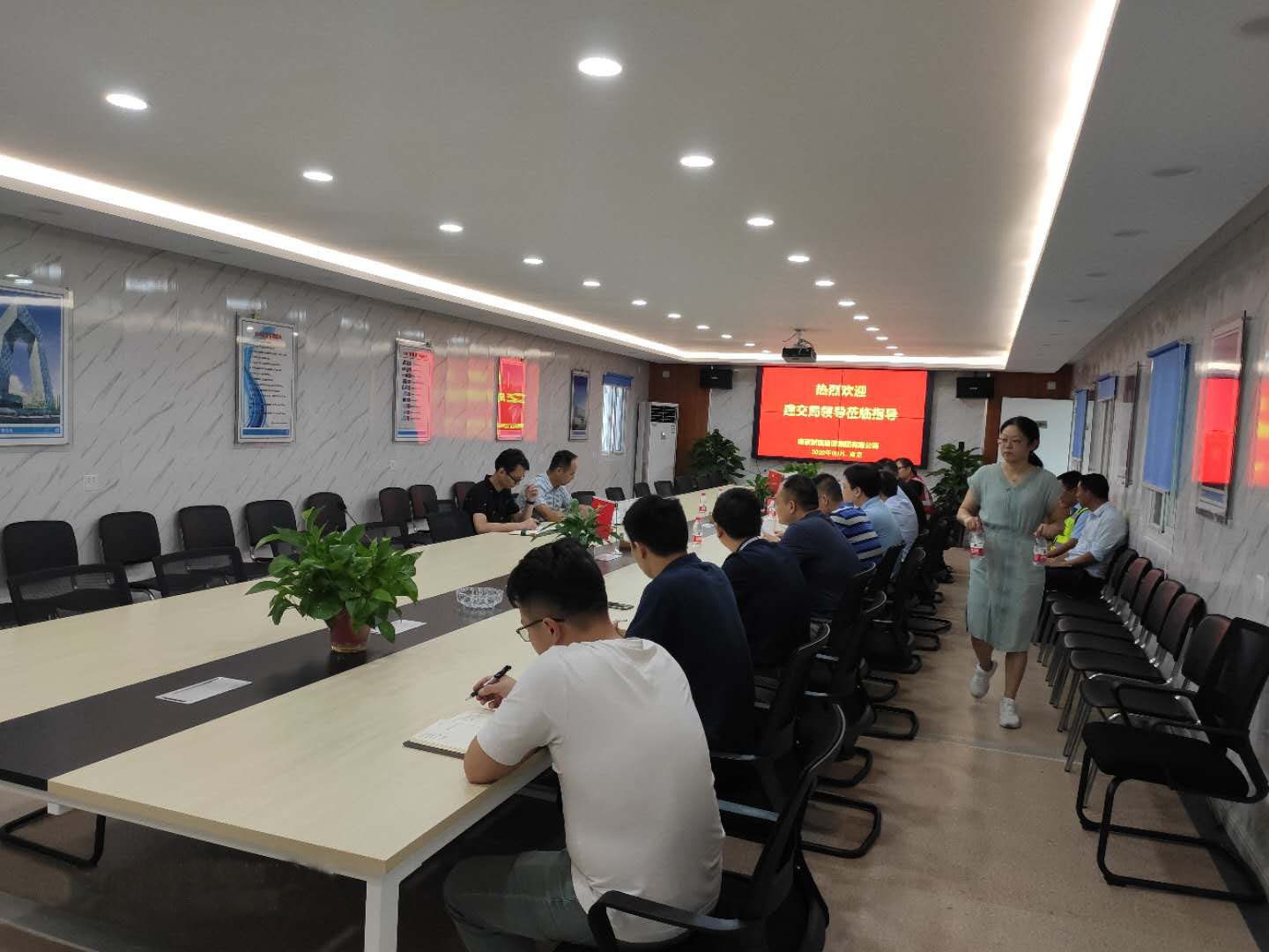 江北新区建交纪工委莅临3868la银河总站集团建设项目开展现场清静生产督导